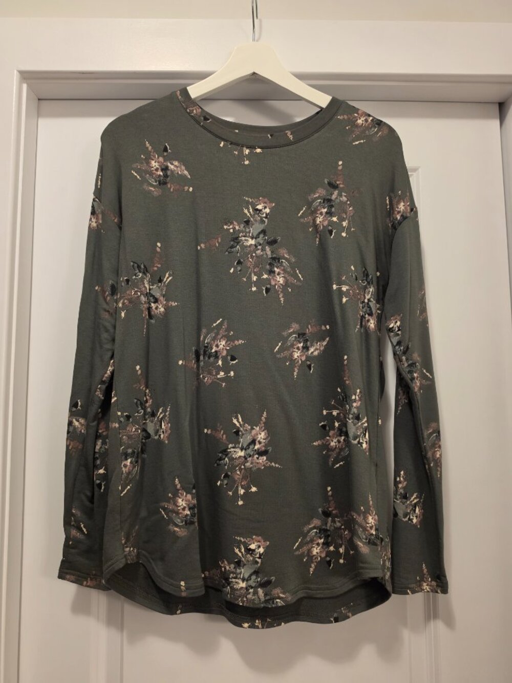 Catherine Malandrino Olive Green Floral Long Sleeve Top - Size Small (S/P)